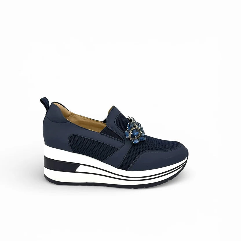 Sneaker con zeppa gioiello